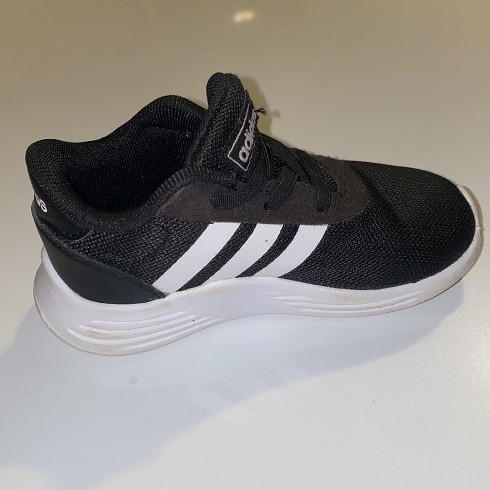 Adidas - Picture 2 of 3